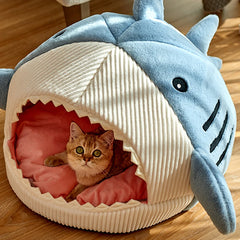 Spoil Your Kitty: Shop Our Exclusive Collection of Soft, Cushioned Cat Nests