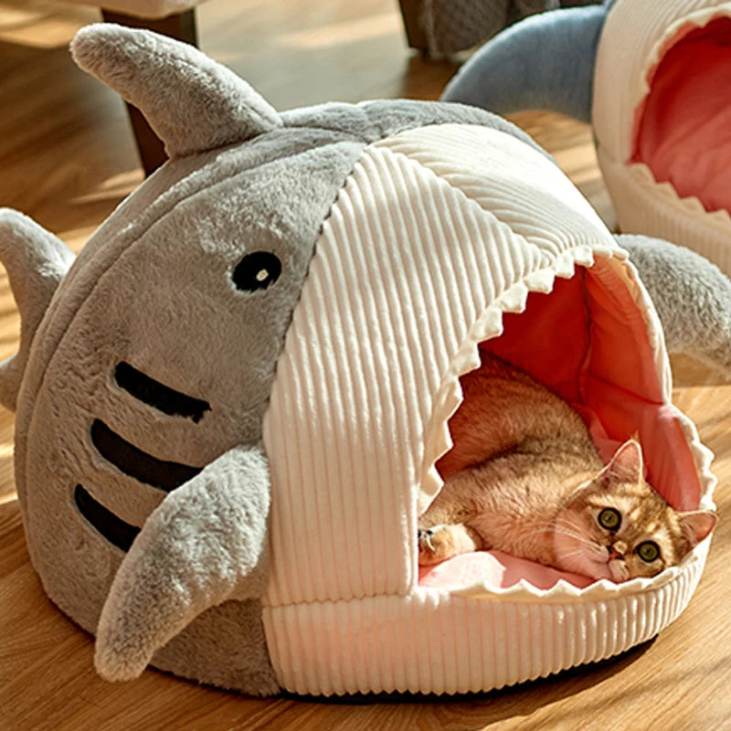Spoil Your Kitty: Shop Our Exclusive Collection of Soft, Cushioned Cat Nests
