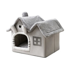 Chic Winter Cat Villa & Stylish Dog Kennel - Your Pet's Dream Home!